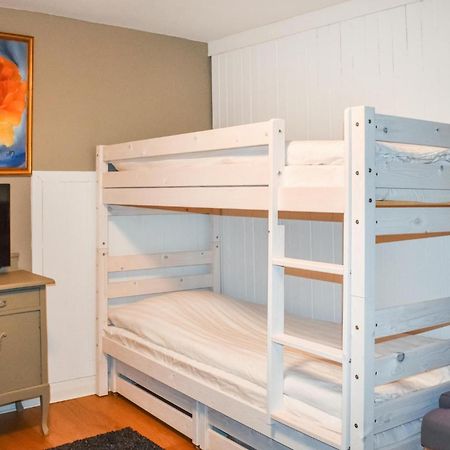 1 Bedroom Amazing Apartment In Ystad Exterior foto